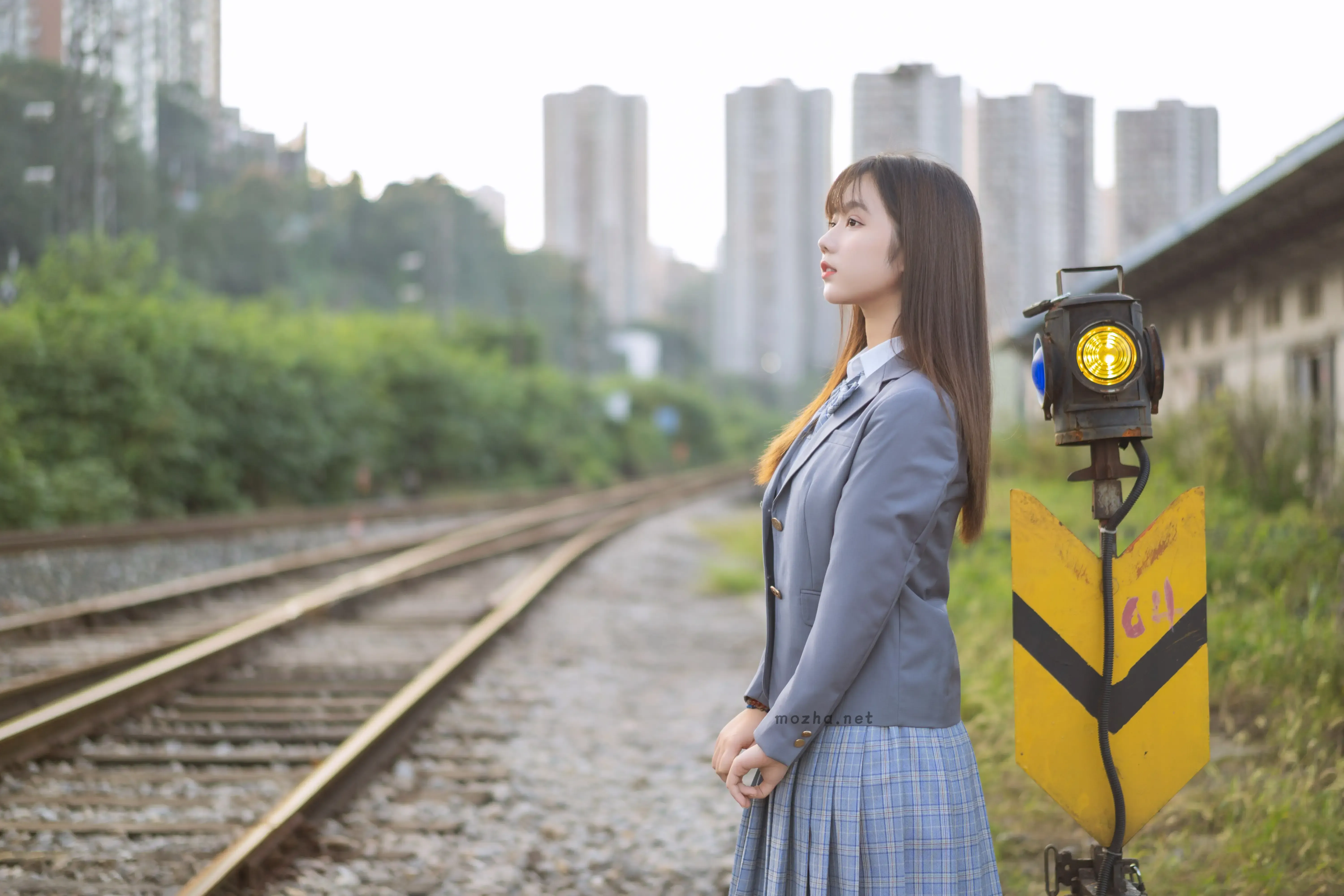 镜酱 – 私奔之制服【30P】